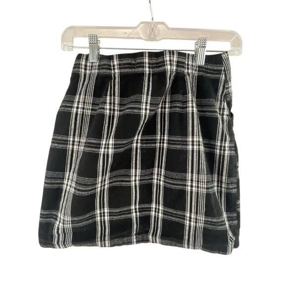 Hollister Women's Plaid Ultra High Rise Mini Skirt XS Black White Neutral - Picture 2 of 6